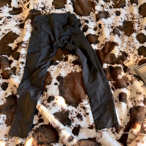 Lululemon leggings - Picture 1 of 7